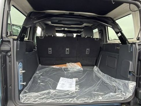 New 2025 Ford Bronco Raptor image 13