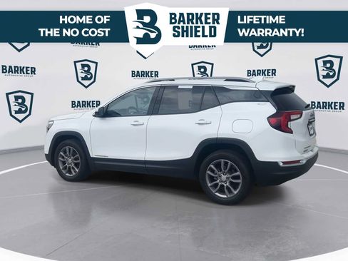 Used 2023 GMC Terrain SLT w/ Tech Package AWD/4WD image 7