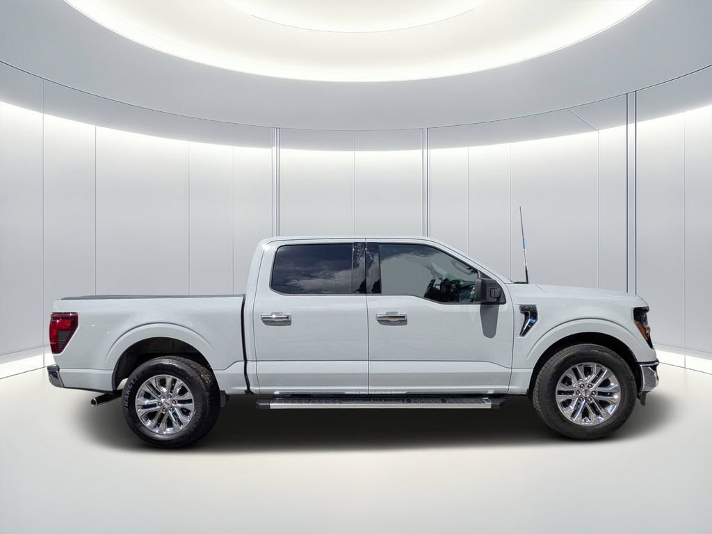 Used 2026 Ford F150 XLT w/ XLT Chrome Appearance Package RWD image 3