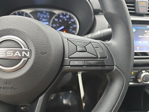 Used 2025 Nissan Versa S w/ Trunk Package FWD image 19