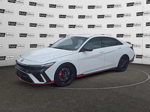 Certified 2025 Hyundai Elantra N FWD image 2