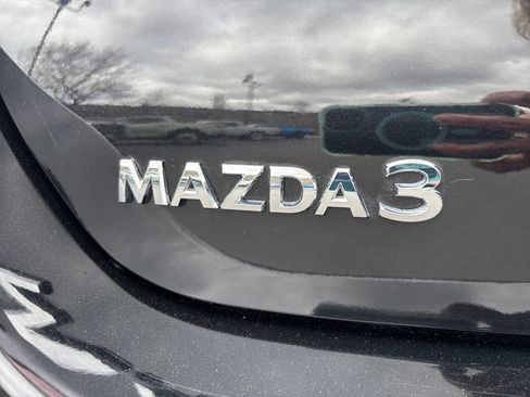Used 2025 MAZDA MAZDA3 s FWD image 32
