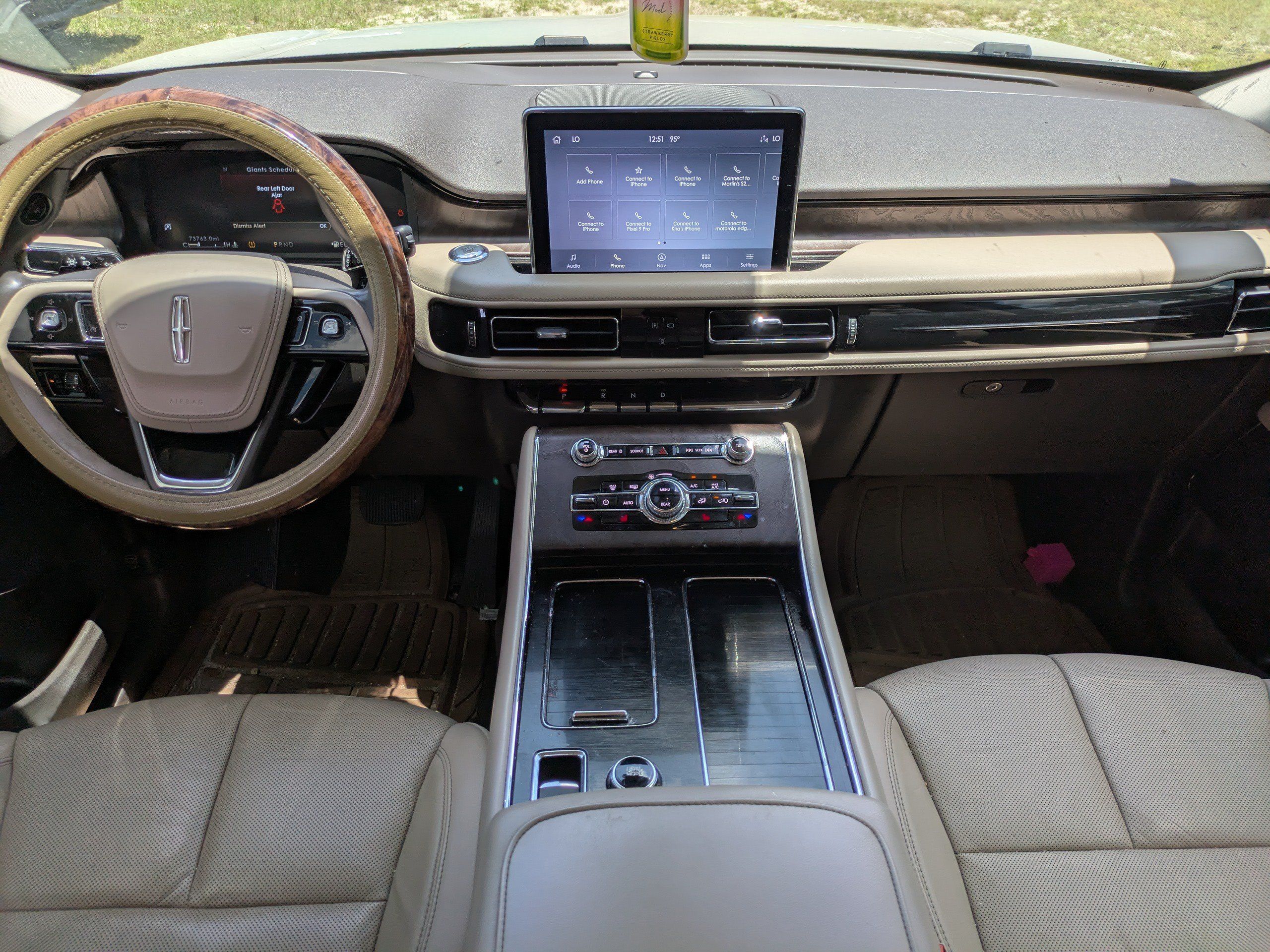 Used 2022 Lincoln Aviator Reserve RWD image 13