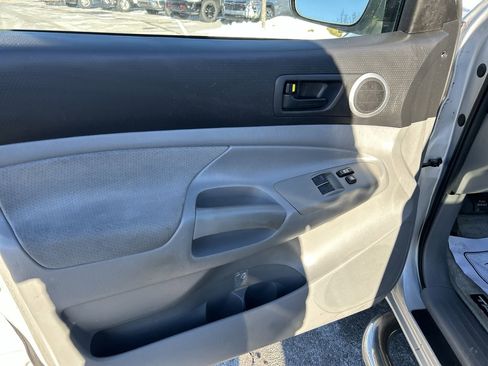 Used 2007 Toyota Tacoma PreRunner image 20