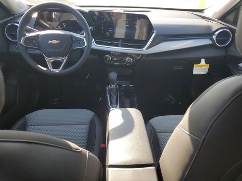 New 2026 Chevrolet Trax LT image 10