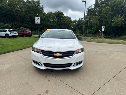 Used 2017 Chevrolet Impala LS FWD image 2