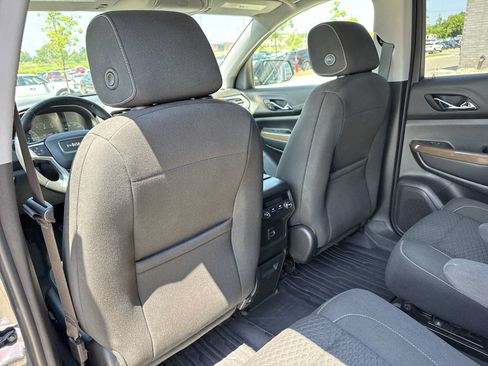 Used 2019 GMC Acadia SLE w/ LPO, Floor Liner Package FWD image 14