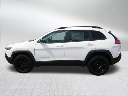 Used 2022 Jeep Cherokee Trailhawk w/ Sound & Nav Group AWD/4WD image 4