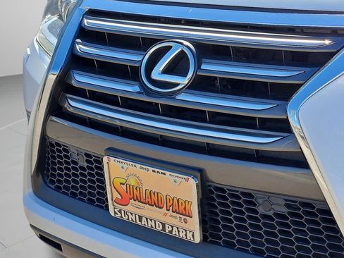 Used 2019 Lexus GX 460 Premium AWD/4WD image 28