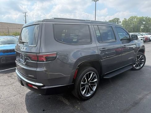 Certified 2022 Jeep Wagoneer Series II w/ Convenience Group I AWD/4WD image 4