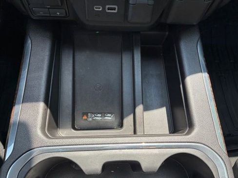 Used 2019 GMC Sierra 1500 Denali w/ Denali Ultimate Package AWD/4WD image 34