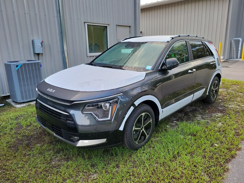 New 2026 Kia Niro FWD image 2