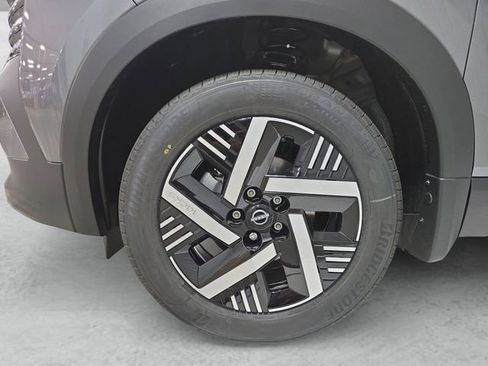 New 2026 Nissan Kicks SV FWD image 23