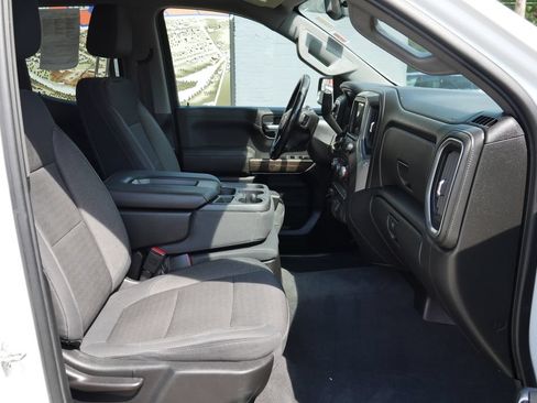 Used 2019 Chevrolet Silverado 1500 LT w/ All-Star Edition AWD/4WD image 8