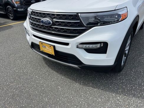 Certified 2023 Ford Explorer XLT w/ Equipment Group 202A AWD/4WD image 32