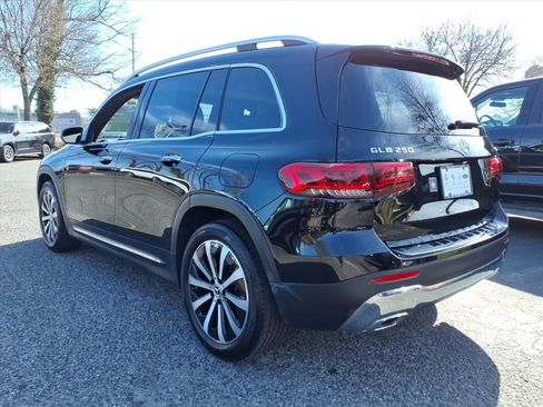 Used 2021 Mercedes-Benz GLB 250 4MATIC image 4