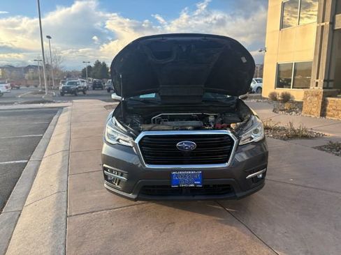 Used 2019 Subaru Ascent Touring w/ Popular Package #3 AWD/4WD image 9