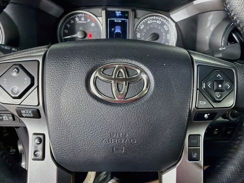 Used 2023 Toyota Tacoma SR5 w/ Technology Package AWD/4WD image 16