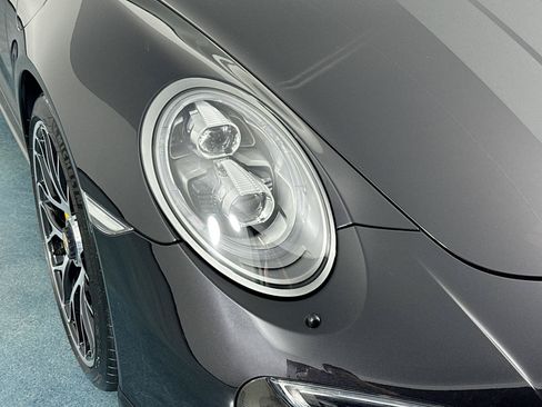 Used 2014 Porsche 911 Turbo S AWD/4WD image 59