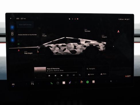 Used 2024 Tesla Cybertruck AWD Crew Cab image 24