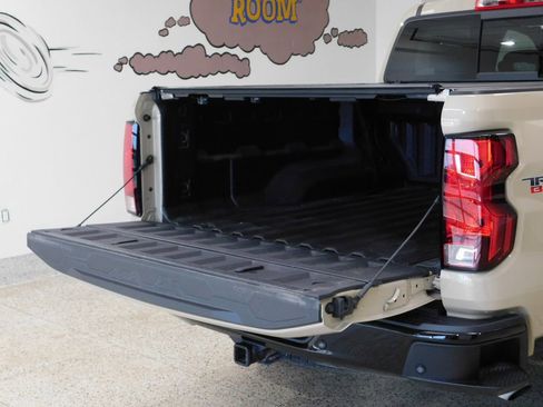 Used 2024 Chevrolet Colorado Trail Boss w/ Safety Package AWD/4WD image 68