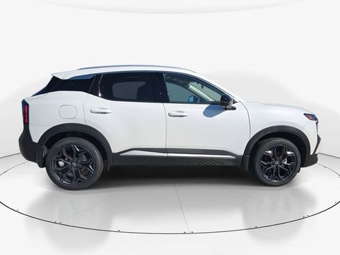 New 2026 Nissan Kicks SR w/ SR Premium Package image 11