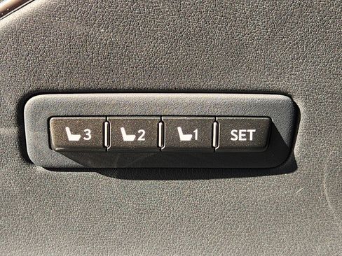 Certified 2022 Lexus LC 500 Convertible image 28