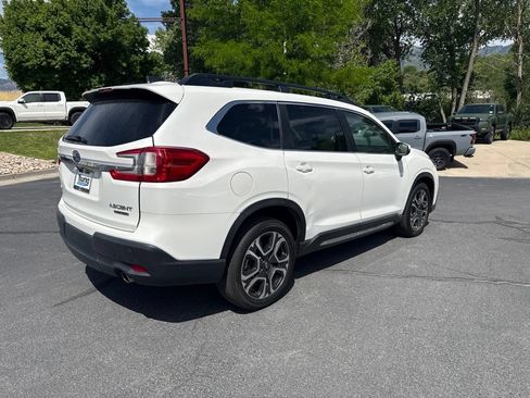 Used 2023 Subaru Ascent Limited AWD/4WD image 3