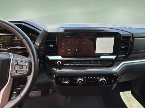 Used 2024 GMC Sierra 1500 Elevation image 34