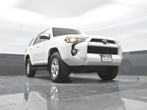 Used 2015 Toyota 4Runner SR5 Premium AWD/4WD image 18