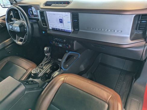 Used 2022 Ford Bronco Outer Banks image 21