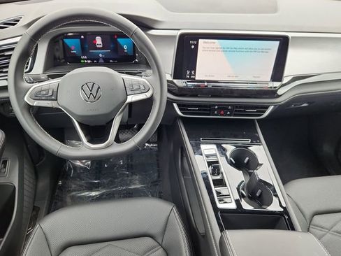 New 2026 Volkswagen Atlas Cross Sport SE image 9