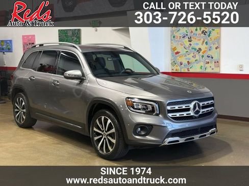 Used 2022 Mercedes-Benz GLB 250 4MATIC image 1