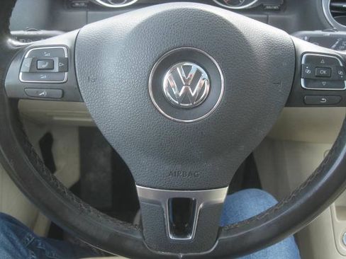 Used 2013 Volkswagen Tiguan S AWD/4WD image 34