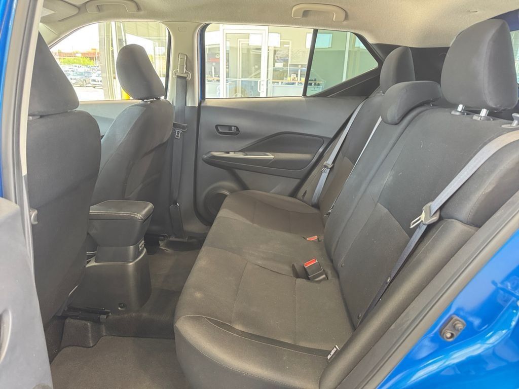 Used 2025 Nissan Kicks Play S FWD image 19