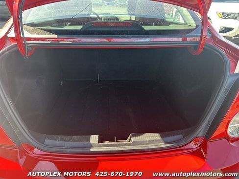 Used 2012 Chevrolet Sonic LT image 10