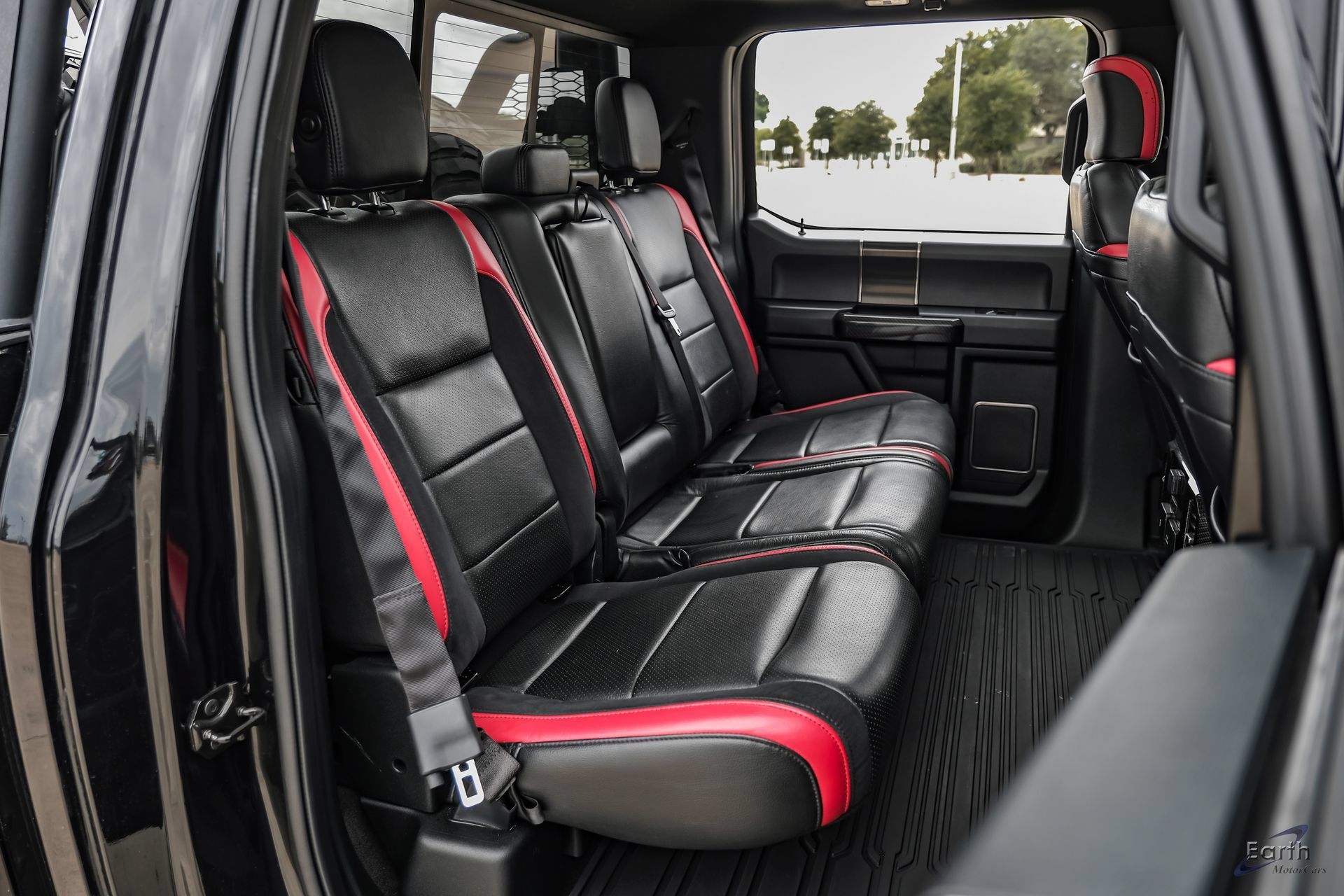 Used 2020 Ford F150 Raptor w/ Equipment Group 802A Luxury AWD/4WD image 91
