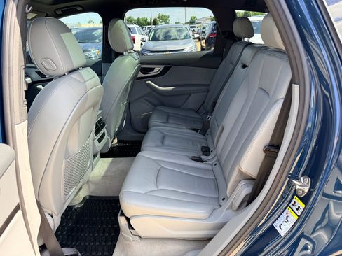 Used 2018 Audi Q7 2.0T Premium Plus w/ Premium Plus Package AWD/4WD image 25