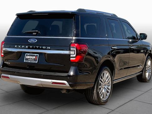 Used 2024 Ford Expedition Platinum AWD/4WD image 13