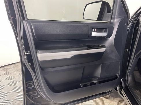 Used 2018 Toyota Tundra SR5 w/ TRD Off Road Package AWD/4WD image 16