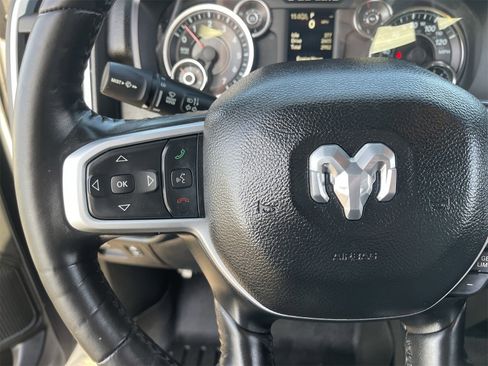 Used 2021 RAM 1500 Big Horn image 25