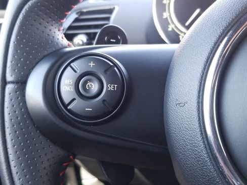 Used 2021 MINI Cooper Clubman S w/ Storage Package image 25