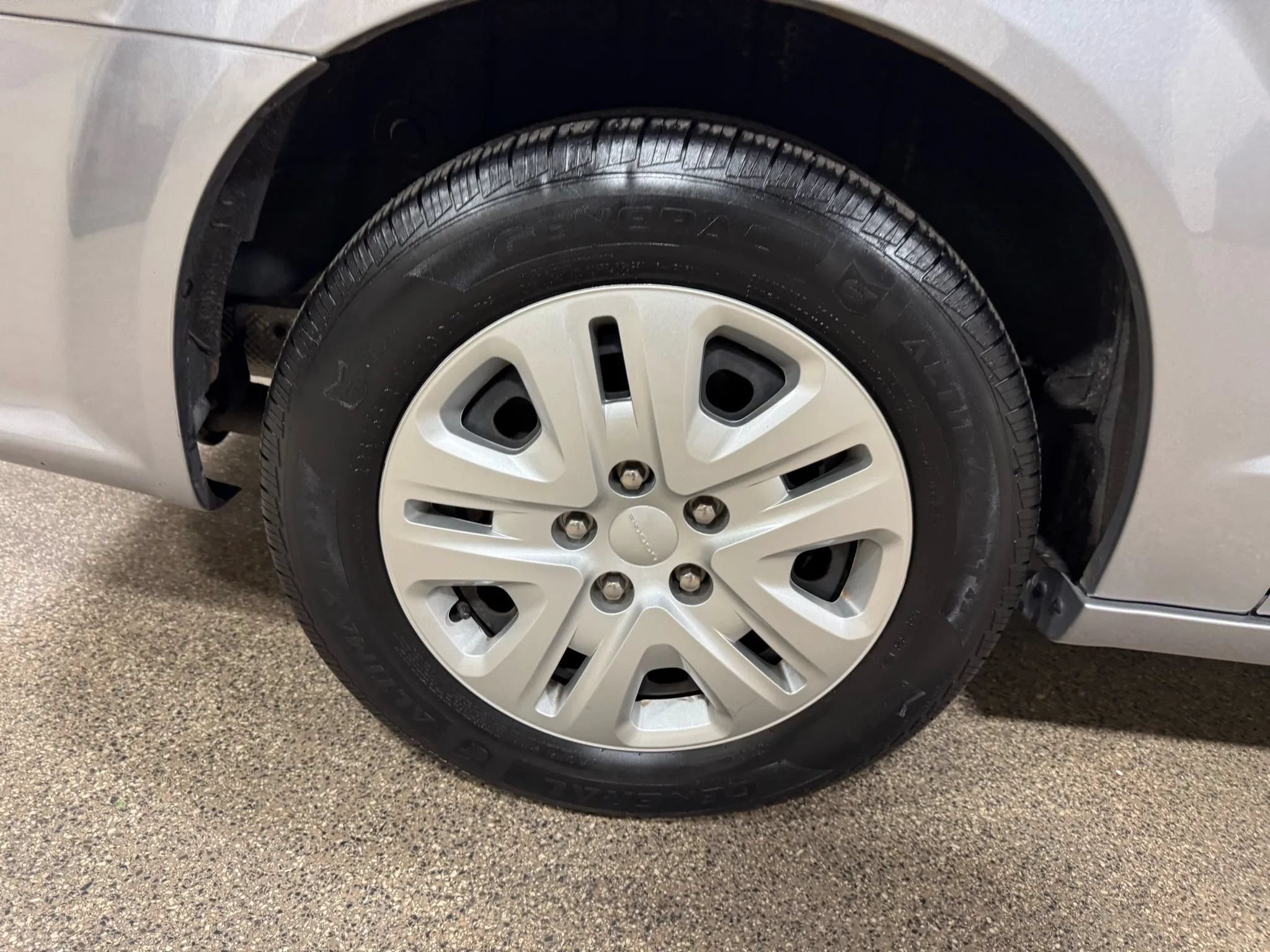 Used 2018 Dodge Grand Caravan SE FWD image 61