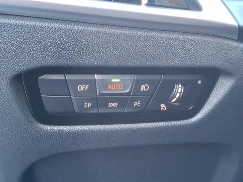 Used 2025 BMW i4 xDrive40i w/ Premium Package image 23