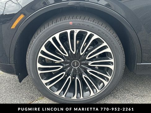 New 2026 Lincoln Aviator Black Label w/ Dynamic Handling Package AWD/4WD image 11