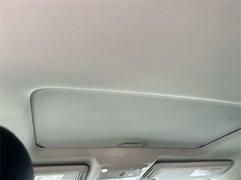 Used 2024 Nissan Armada Platinum w/ Captain's Chairs Package image 26