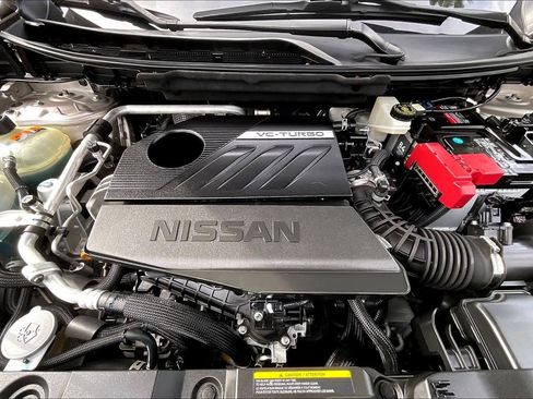 Used 2023 Nissan Rogue Platinum w/ Platinum Premium Package image 30