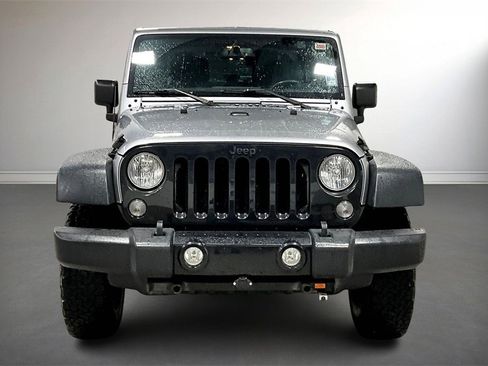 Used 2017 Jeep Wrangler Sport image 2