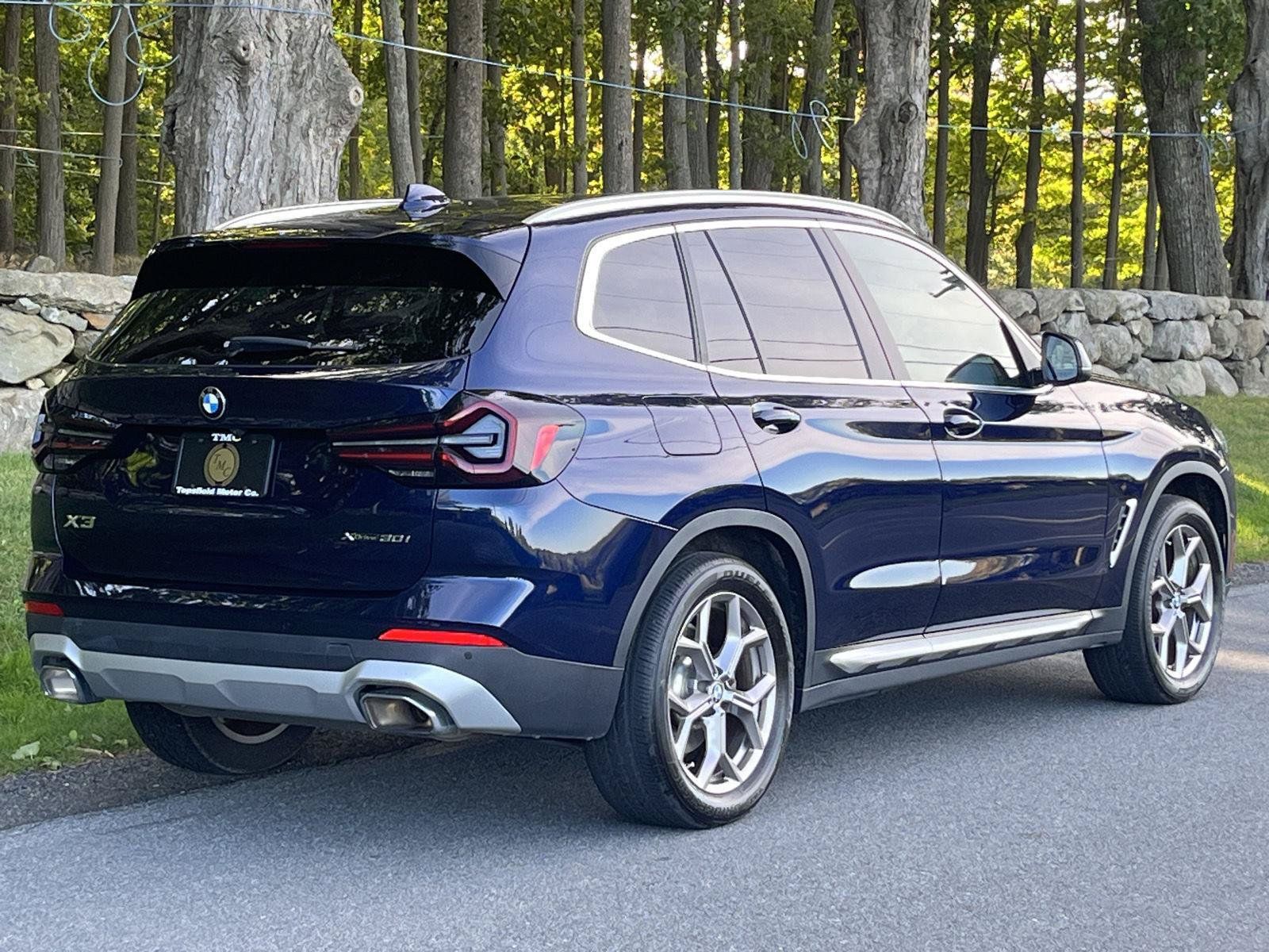 Used 2022 BMW X3 xDrive30i AWD/4WD image 3