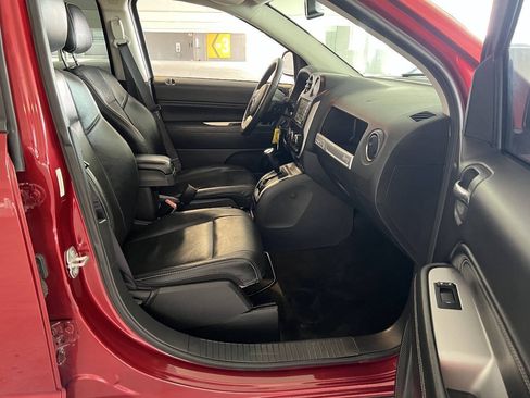 Used 2016 Jeep Compass High Altitude AWD/4WD image 18